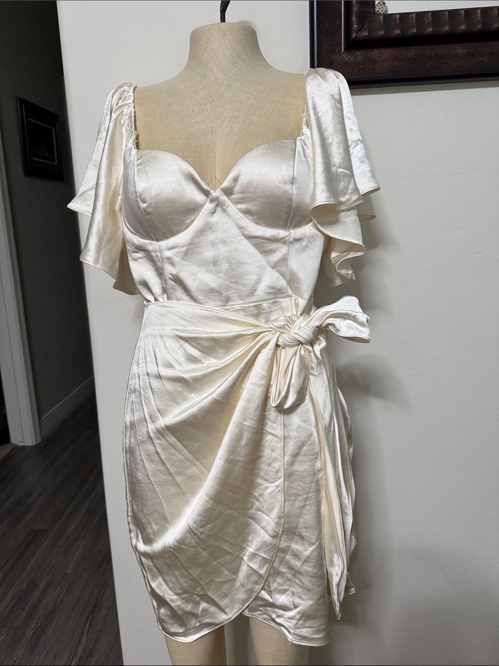 Selfie Leslie Ivory Satin Corset Top Dress NWT size XL